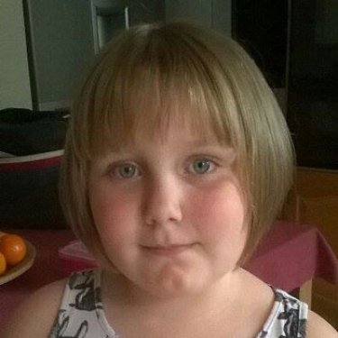 Keeley McKee with her hair cut